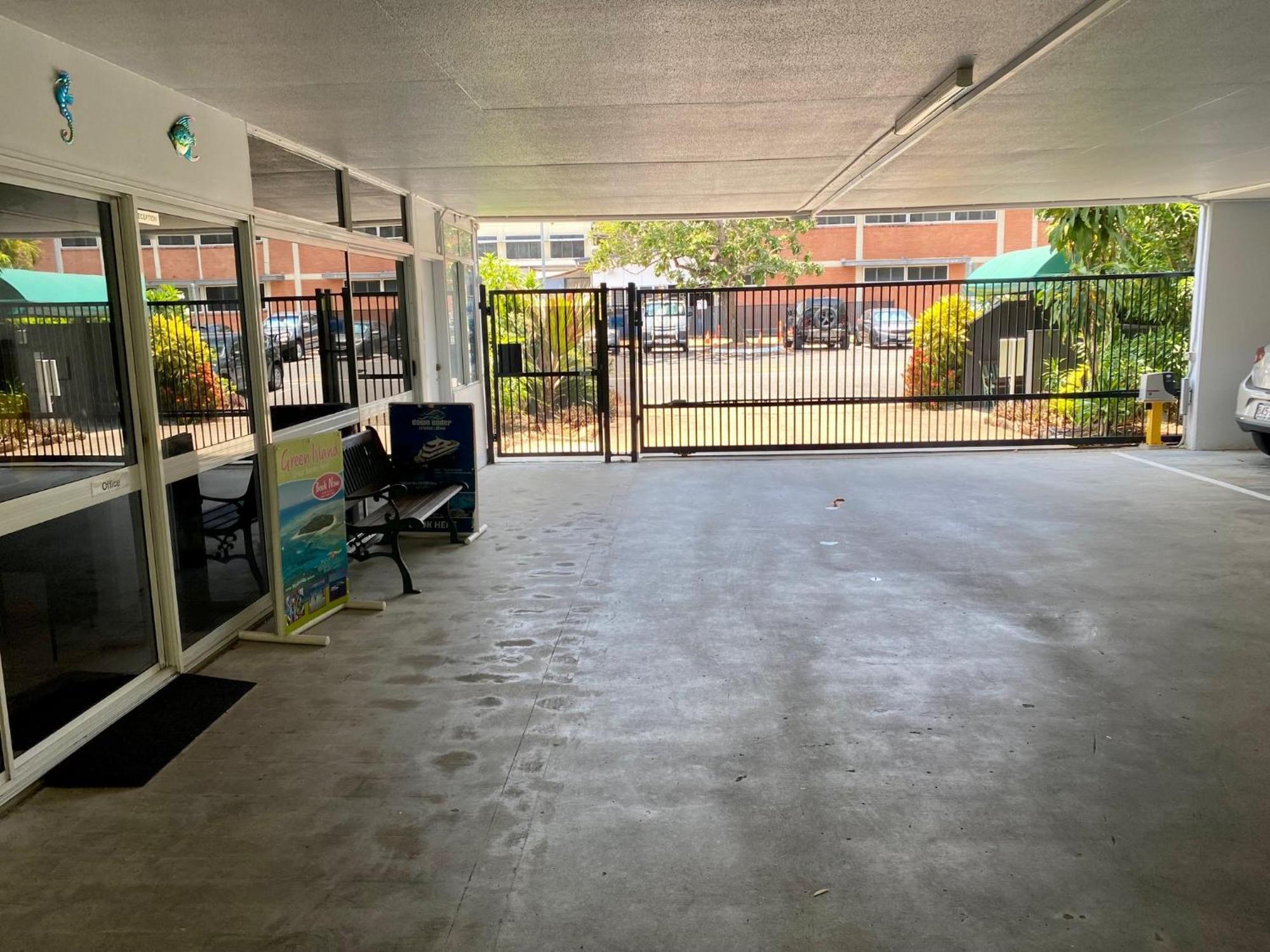 Reef Gateway Apartments Cairns Eksteriør billede